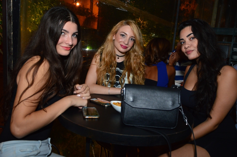 Bistrobar Live Hamra on Saturday Night